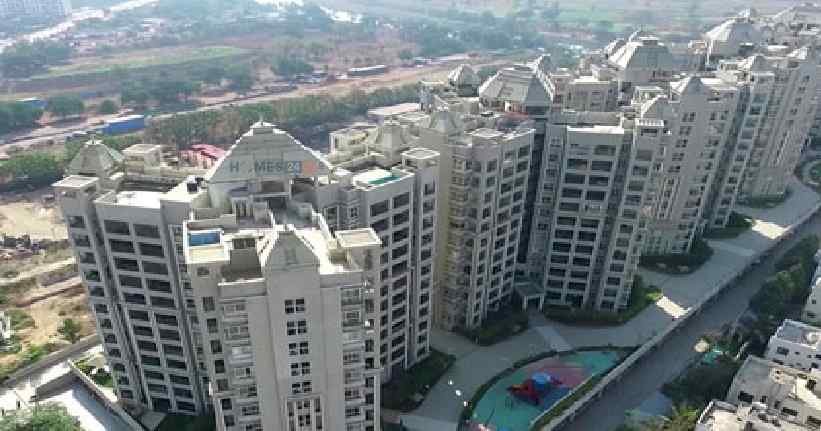 Kolte Patil 24K Glitterati Cover Image